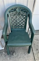 Pair of Plastic Chairs ( NO SHIPPING)
