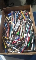 LARGE GROUP OF ADVERTISING BALLPOINT PENS