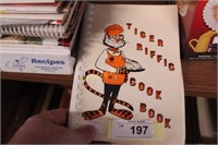 TIGER RIFFIC COOK BOOK