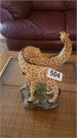 GIRAFFE FIGURINE