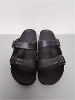 Sandals, size 7-8, Black