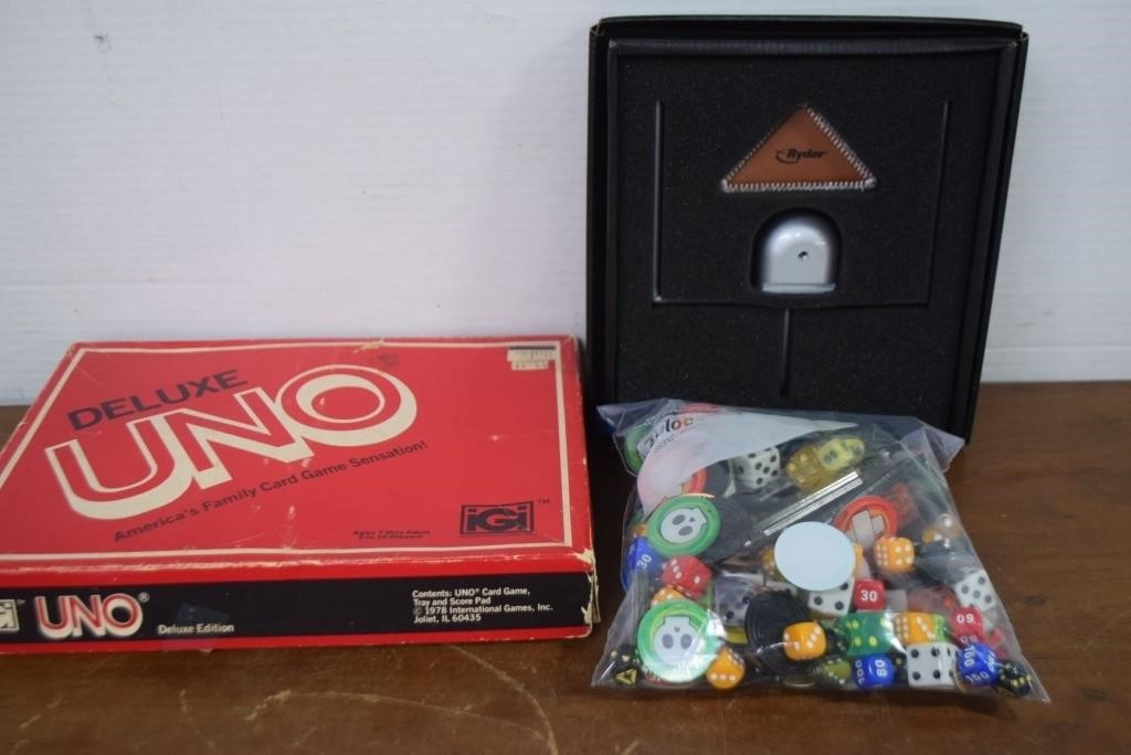 1978 Uno Card Game,Poke'mon Game Pieces & Desk Top