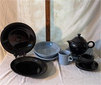 Fiestaware Black & Periwinkle Blue, Tea Pot, (4)