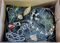 Vintage Costume Jewelry