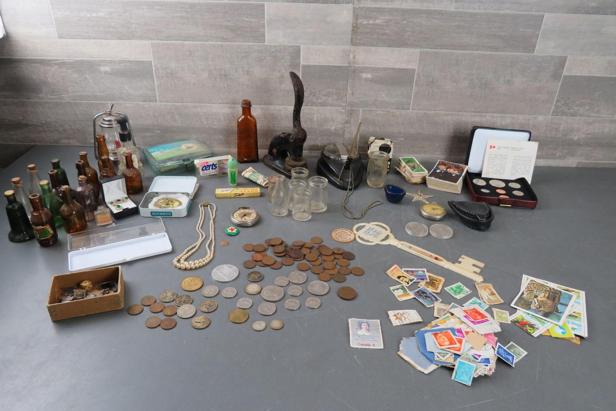 ANTIQUE STAMPS / COIN / JEWELRY / COLLECTABLES