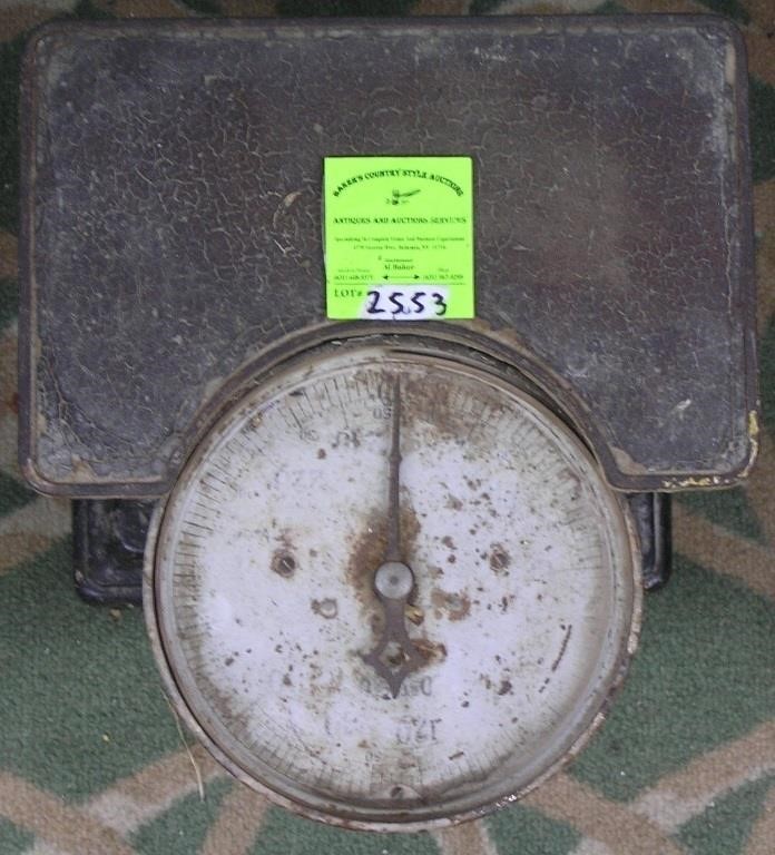 Antique floor scale