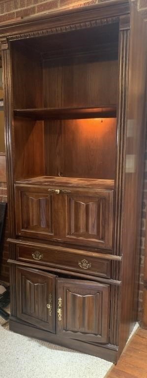 Wooden Bar Unit with Lights