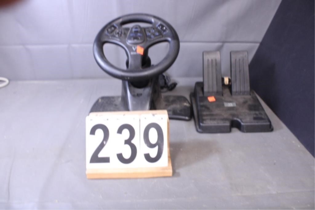 Steering Wheel & Gas Pedal PS3