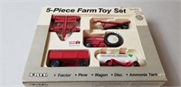 5 Piece Farm Set, NIB, Ertl, 1989