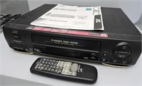 JVC HR-DD740U HIFI VHS VCR WITH REMOTE POWERS ON
