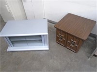 TV STAND 36"LX20"WX17"T & END TABLE 24"L X 24"W X