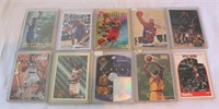 Lot of 10 basketball cards