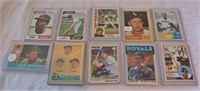 Lot of 10 baseball cards