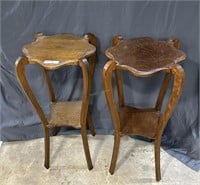 Pair tiger oak lamp tables with arched legs & unde