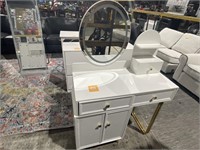 VANITY DESK W MIRROR RETAIL $500