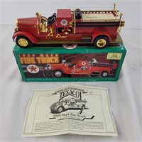 Vintage ERTL diecast Texaco 1929 Mac Fire truck