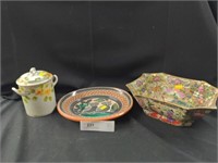 Decorative China/Pottery