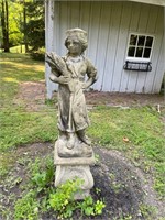 Garden statuary