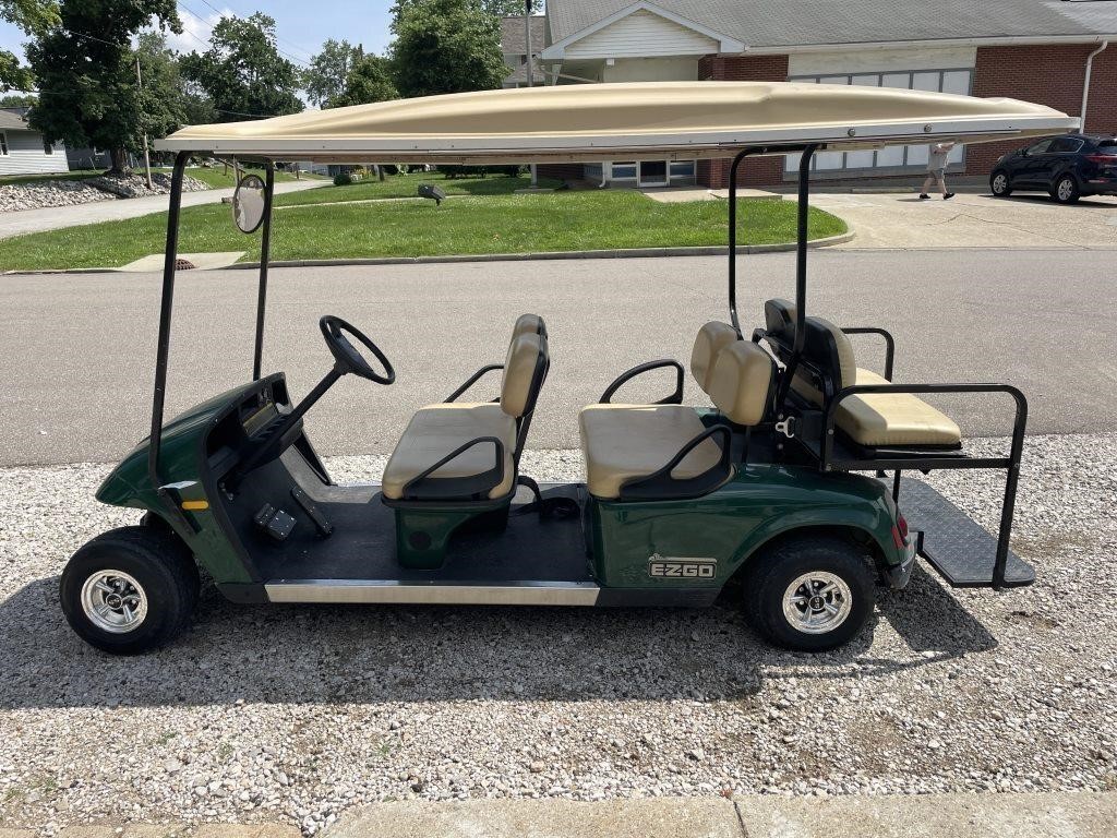 2007 Ez Go Gas shuttle golf cart