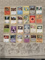 SELECTION OF POKEMON COLLECTOR TRADING CARDS