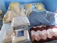 Lot-Linens, Afghans, Comforters, Dust Ruffle-54x76