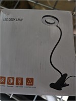Led desk lamp