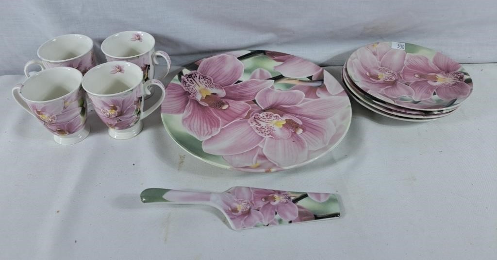 Gorgeous Orchid Cake And Coffee Set