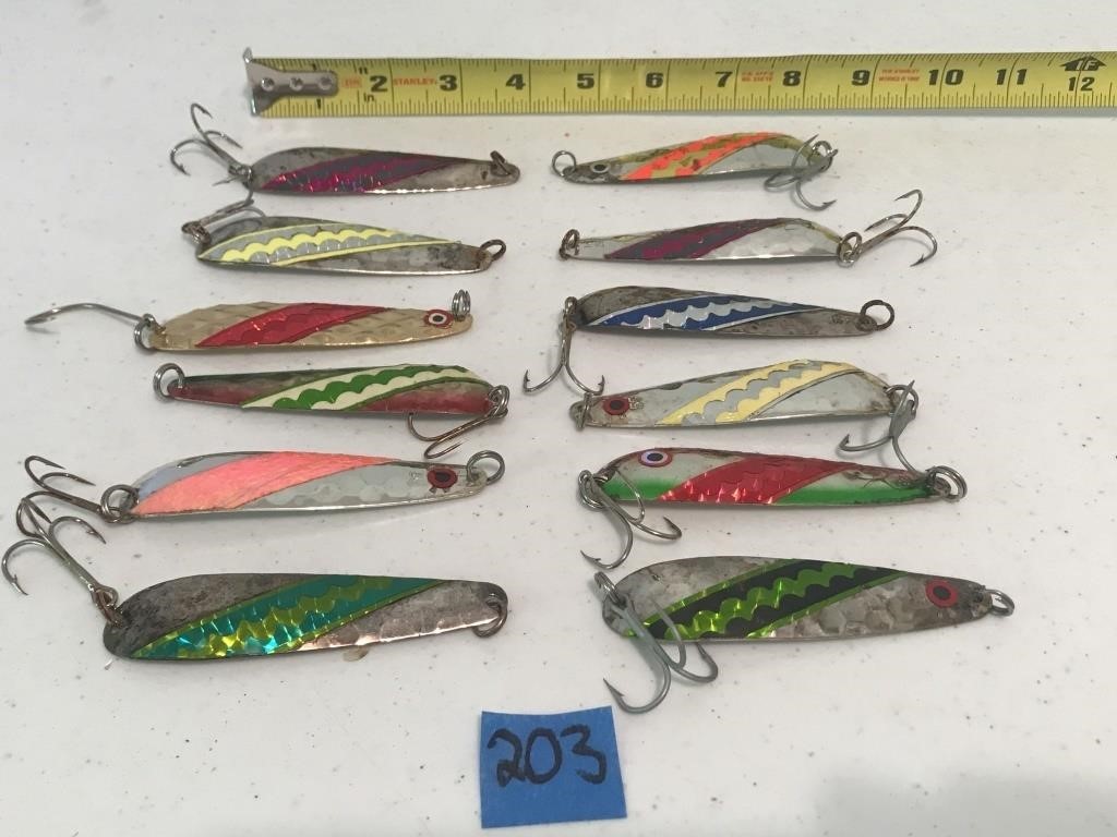 12 Spoon Fishing Lures