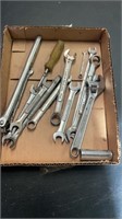 14 pieces of craftman tools