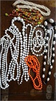 Bead necklaces & 1 pop bead necklace (8+)