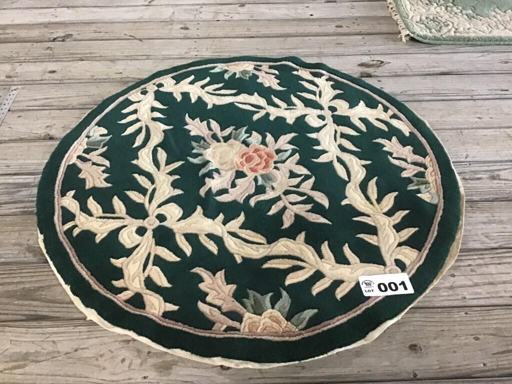 ROUND AREA RUG 42 inches