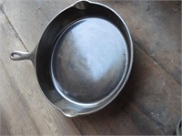 WARDWAY CAST IRON SKILLET