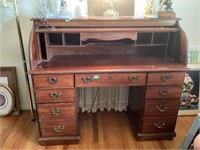 PINE ROLL TOP DESK, 7 DRAWERS RIVERSIDE FURNITURE