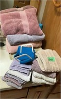 Assorted bath towels