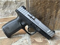 Smith & Wesson Mod. SD9VE Pistol - 9MM Luger Cal