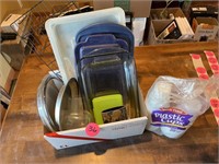 Pyrex Baking Dishes & Assorted Bakeware