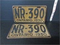 PAIRT EARLY 1930 ONTARIO LICENSE PLATES