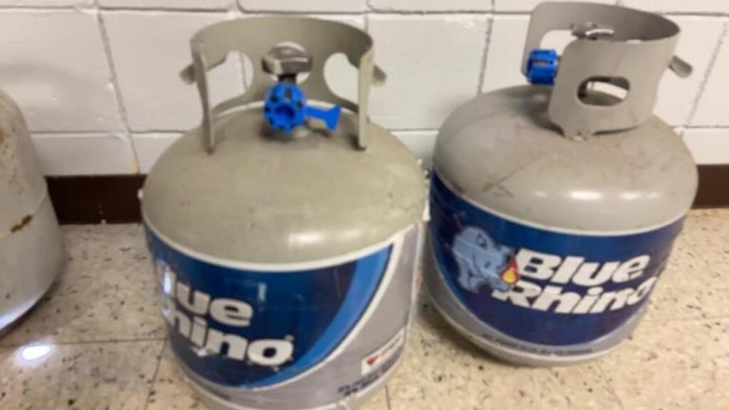 2 Rino propane tanks    Empty