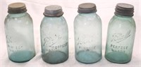 4 Mason jars, zinc lids, great condition