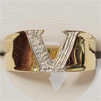 $2500 10K  Diamond(0.04ct) Ring