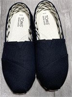 Toms Ladies Canvas Shoes Size 8 (light Use)