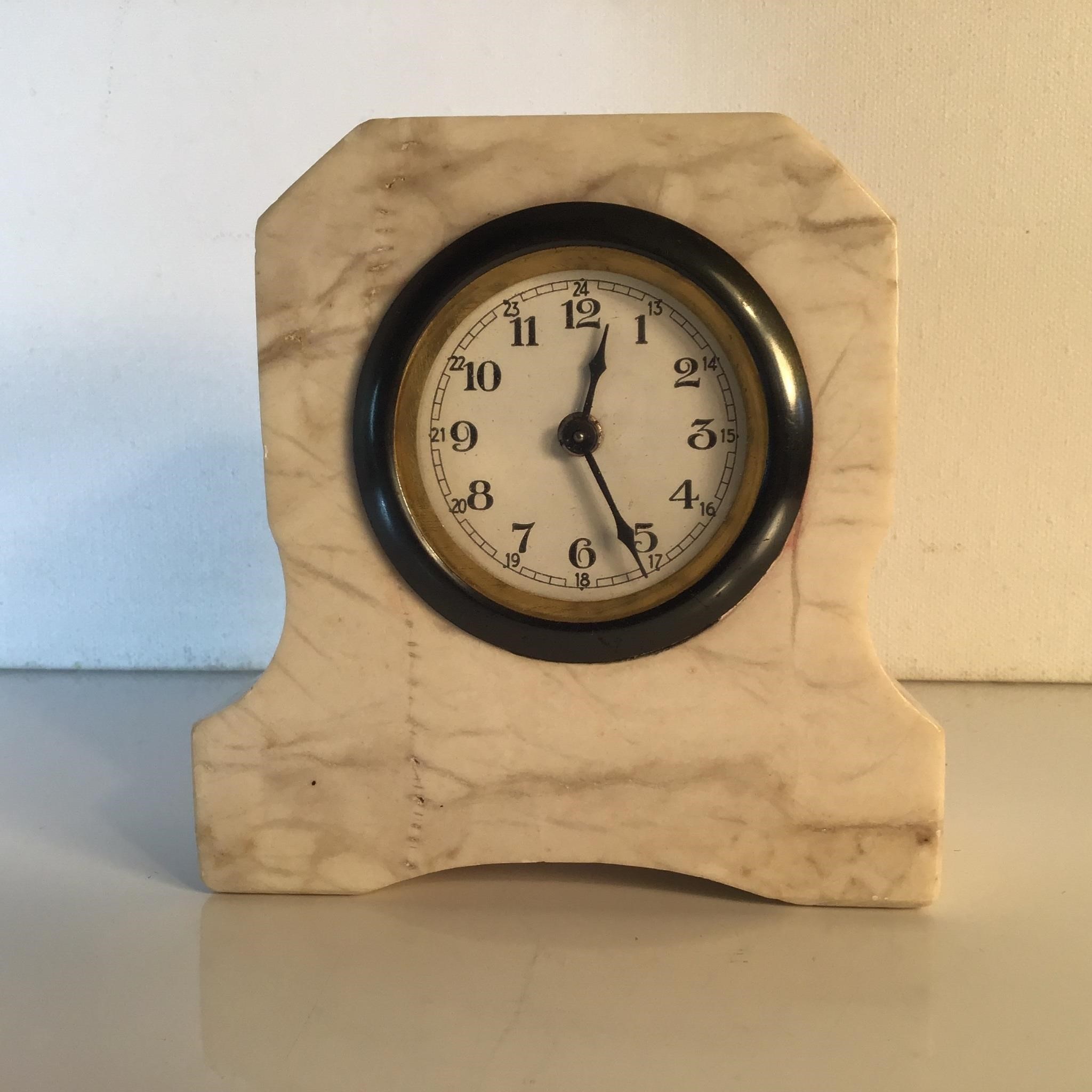 MARBLE CASE MANTLE CLOCK