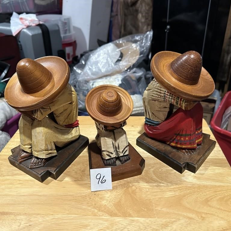 MEXICAN FIGURINES
