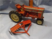 Metal tractor & disc-Ertl-as is