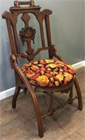 ANTIQUE HAND CARVED SPINDLE ACCENT CHAIR