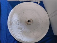 WHITE CORINTHIAN CEILING MEDALLION