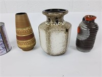 3 Vases dont 2 West Germany