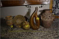 433: Decorative vases pottery set elephant vase