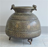 LARGE BRONZE NORTH INDIAN TWO HANDLED VESSEL