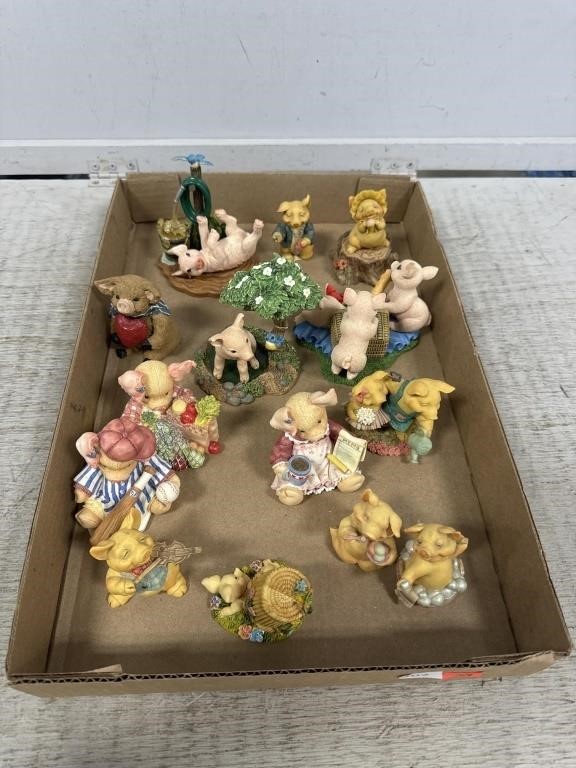 Tray Lot of Pig Figurines